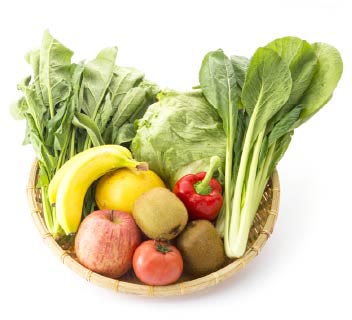 葉物野菜や果物を組み合わせた籠
