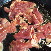 新玉と豚肉の簡単豚丼